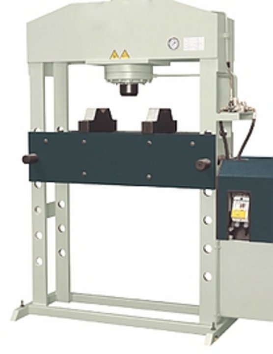 hydraulische-werkstattpresse-hesse-by-lfss-dpm-1040-60.jpg